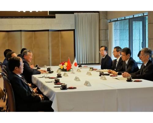 image:Chief Justice of the Supreme People’s Court of the Socialist Republic of Vietnam visits the Supreme Court of Japan 3