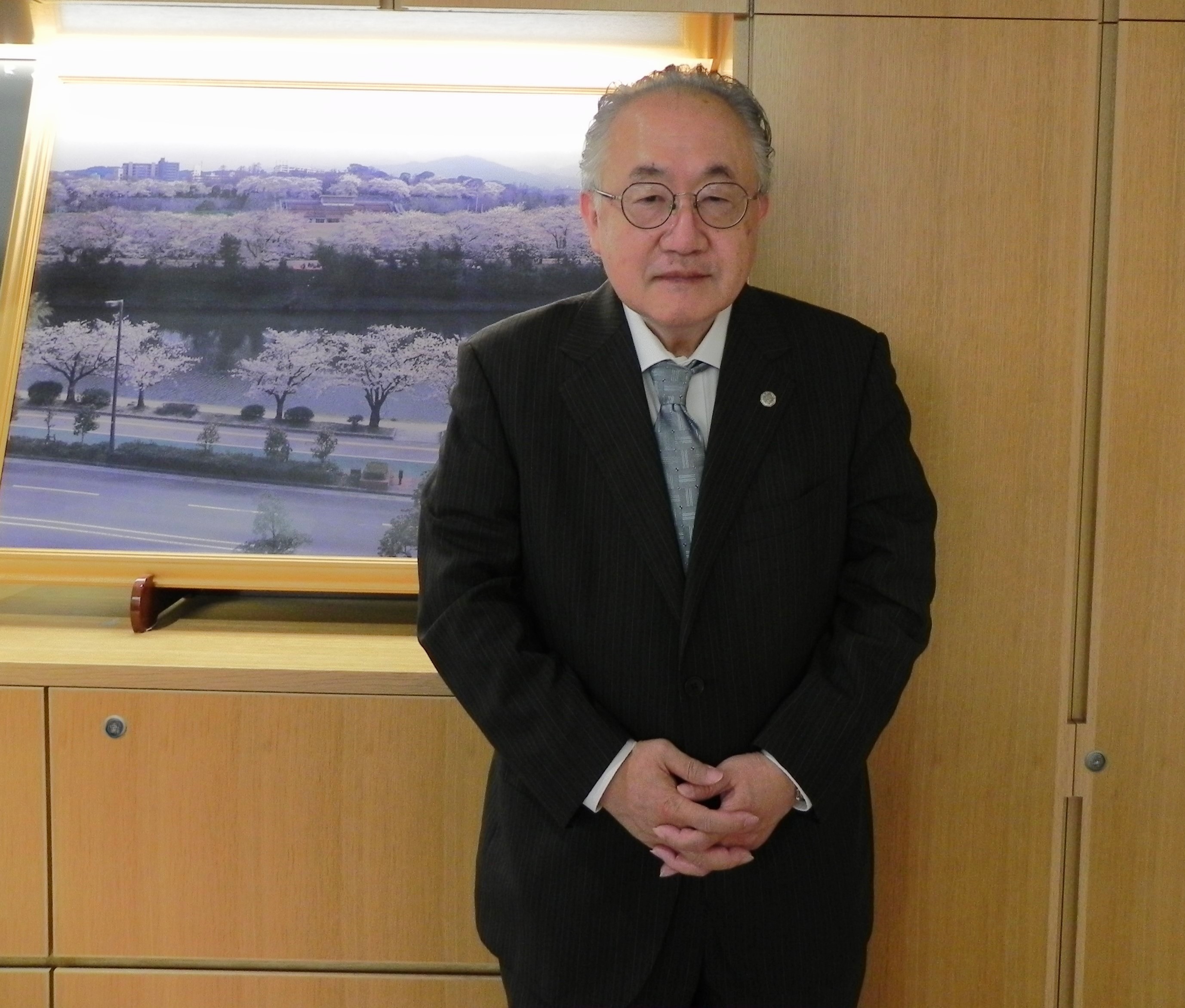 写真：福岡家庭裁判所長　立川　　毅