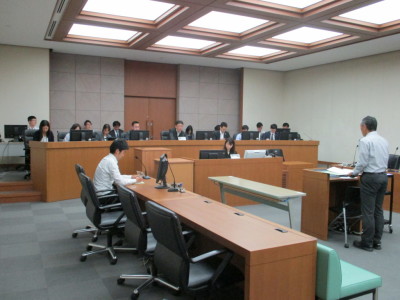 写真：模擬裁判員裁判