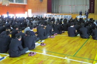 写真：小松明峰高校（平成29年11月7日）