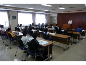 写真：開始式の様子