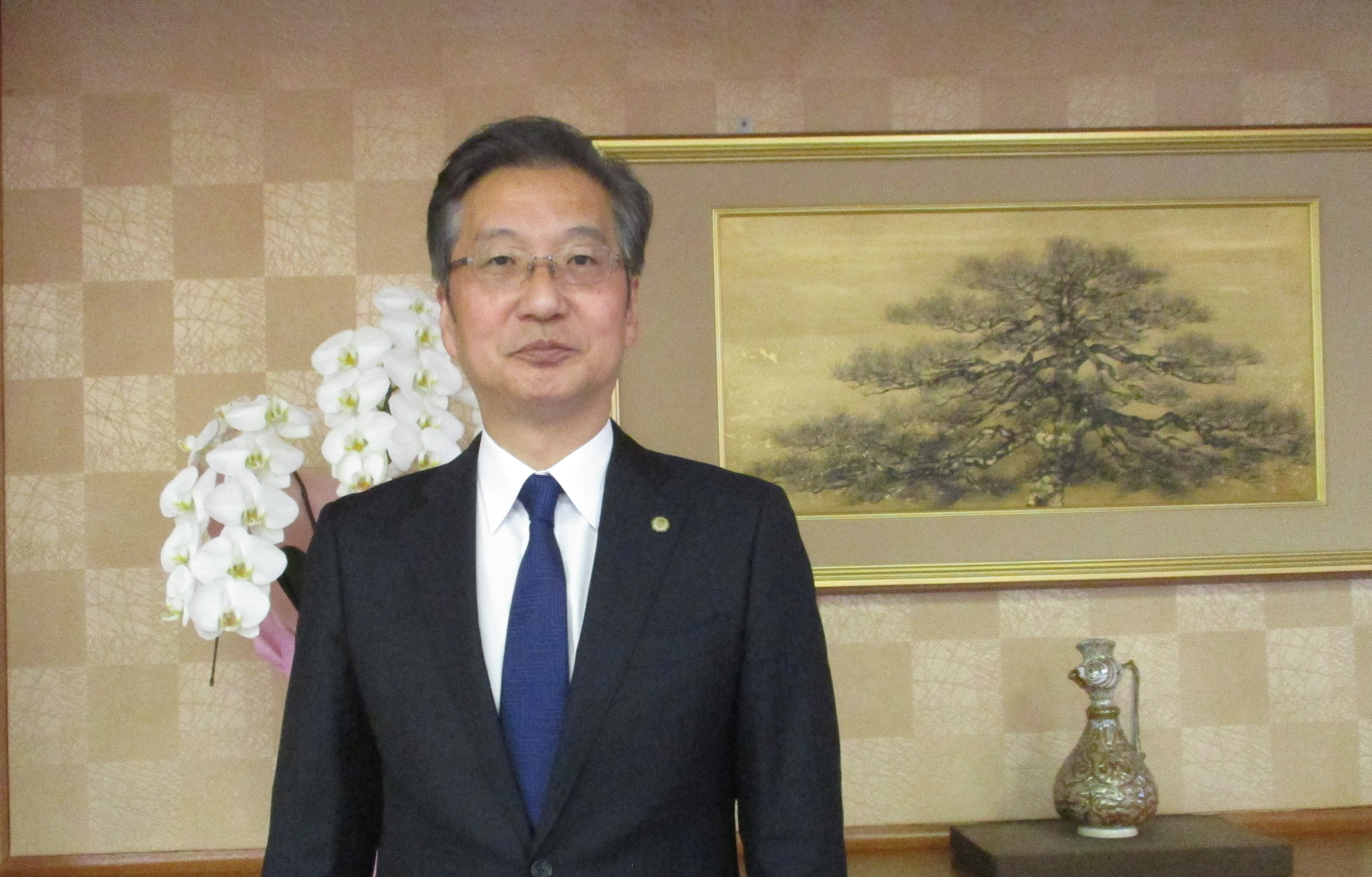 長官写真