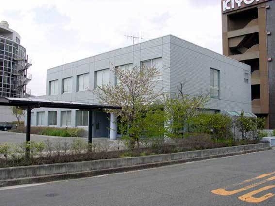 写真：岡山家庭裁判所児島出張所，児島簡易裁判所