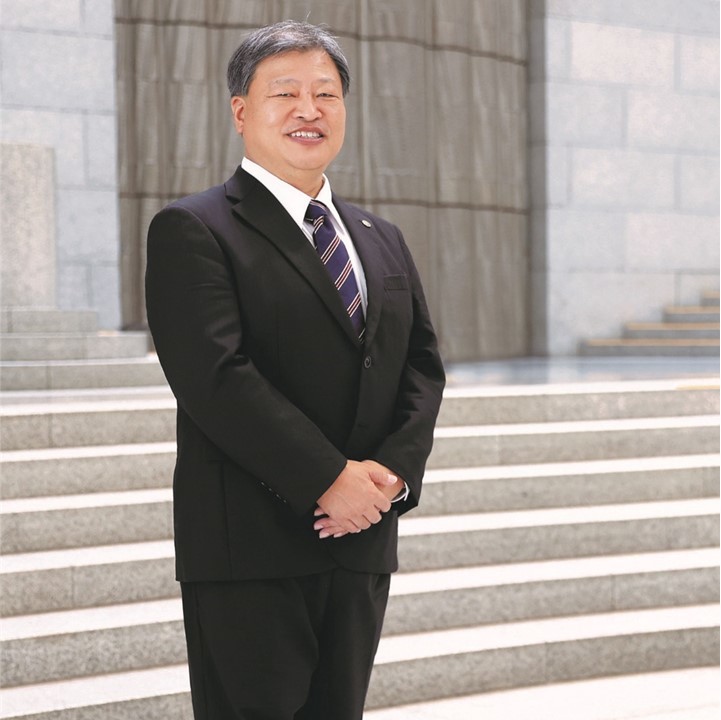 幹部職員1