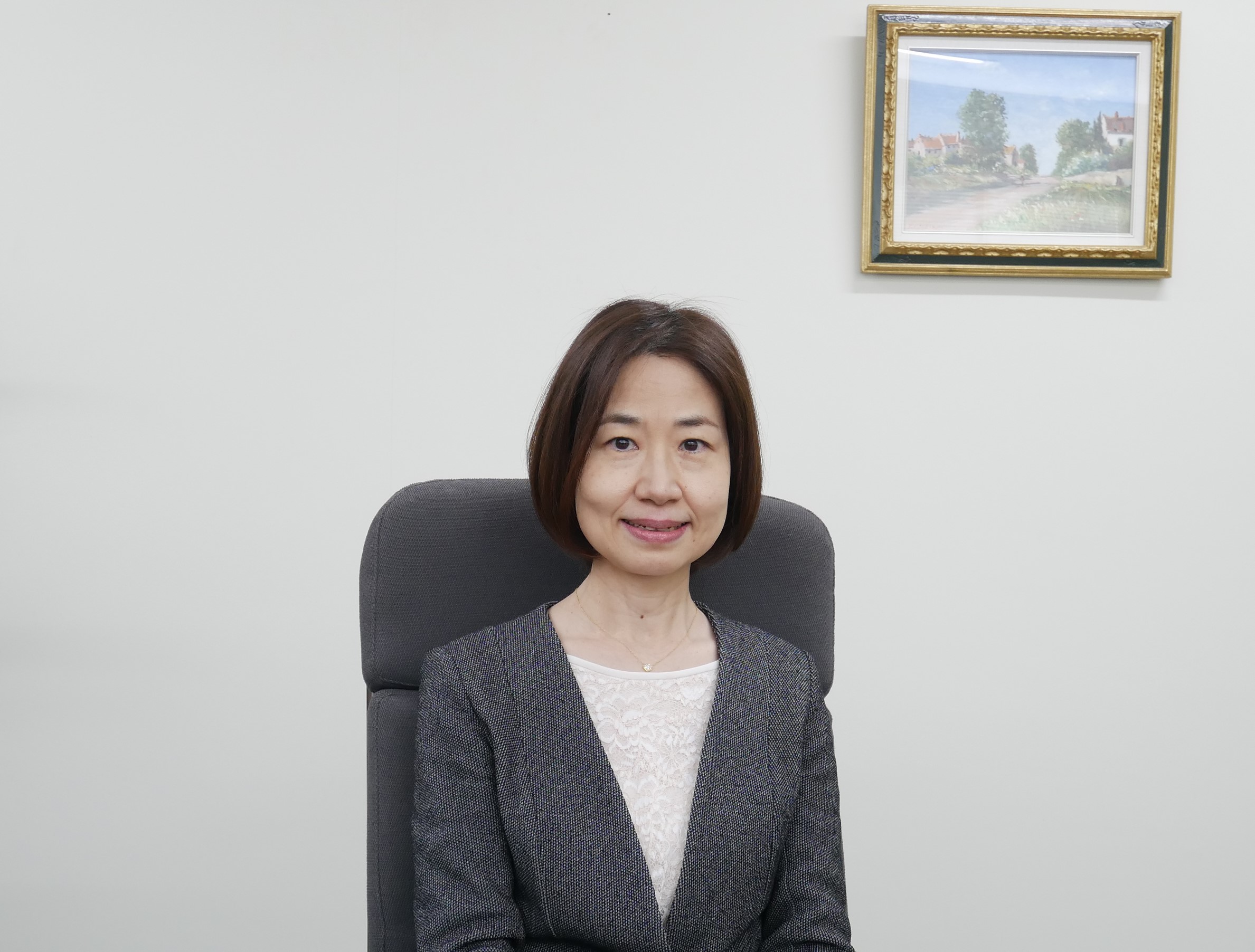津地方・家庭裁判所長　中村さとみ