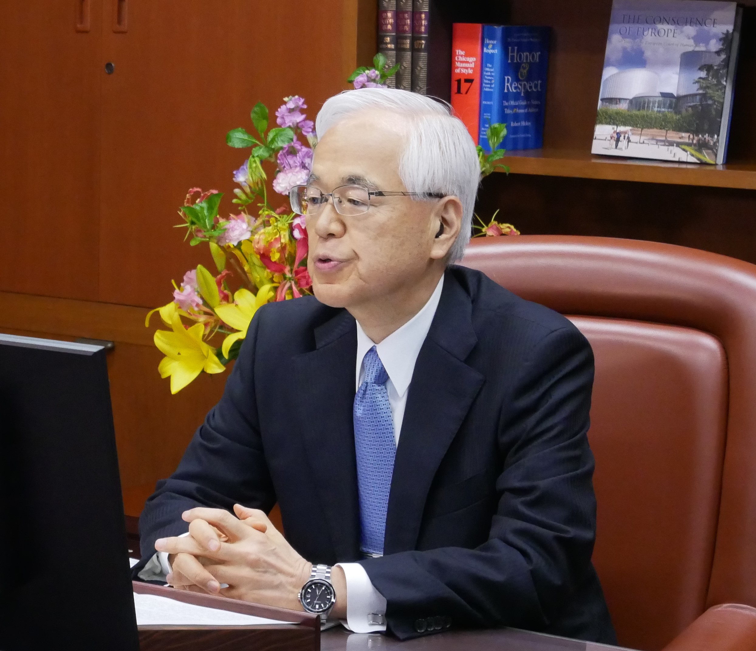写真（戸倉最高裁判所長官）