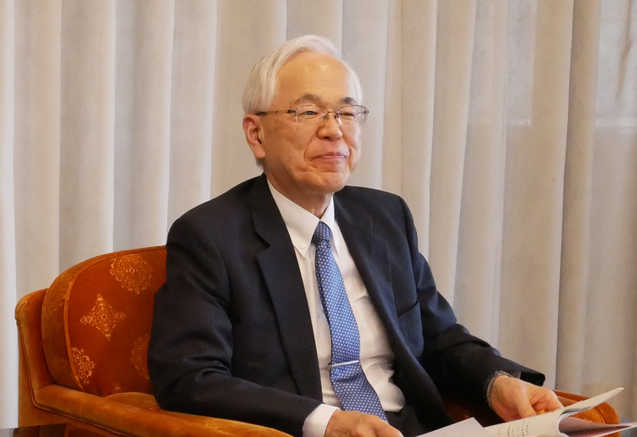 写真（戸倉長官）